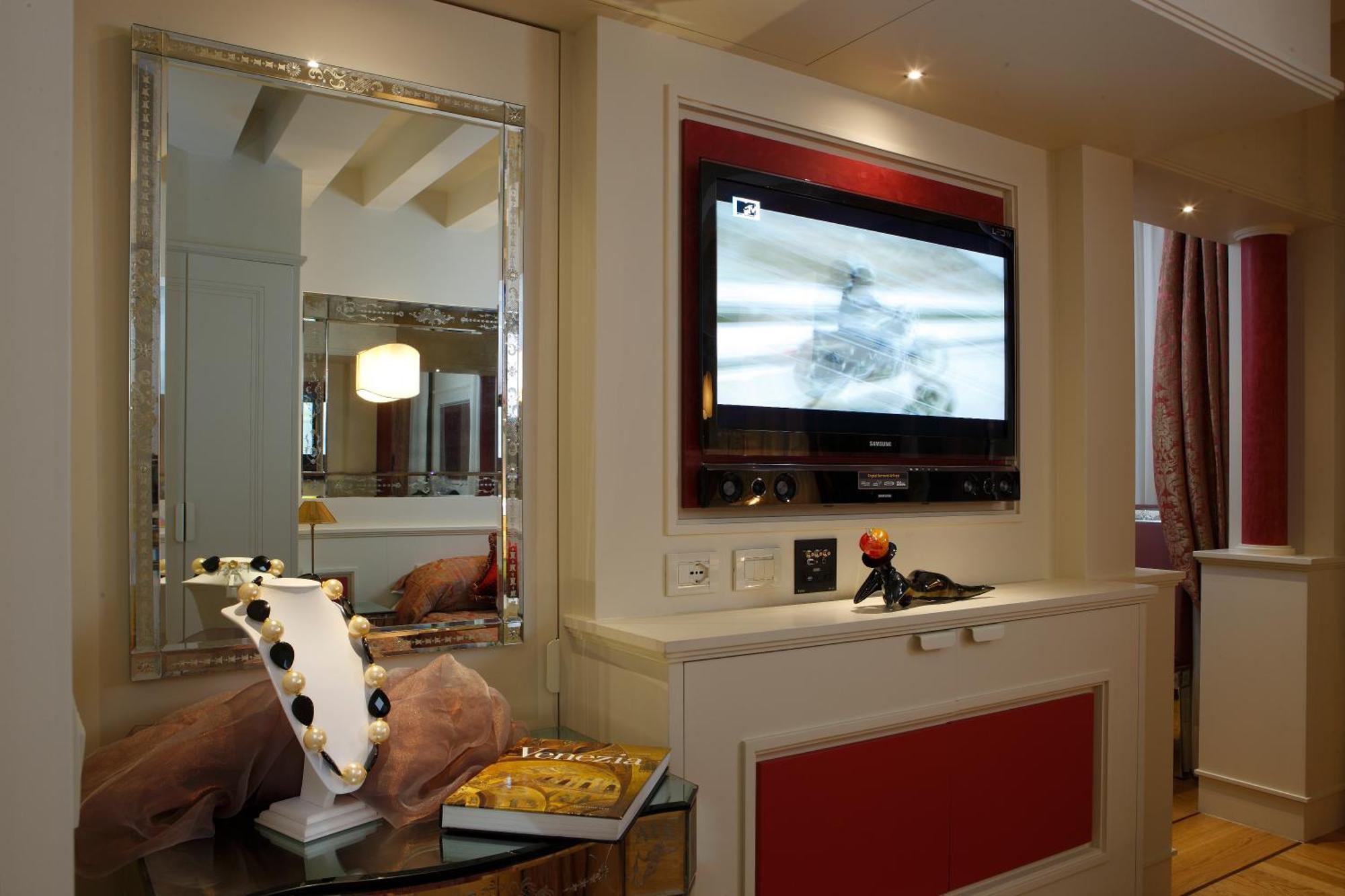 Canaletto Luxury Suites - San Marco Luxury Venedig Exterior foto